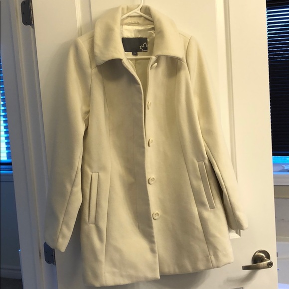 Cream Coloured Fall/ Spring Peacoat - Picture 3 of 4